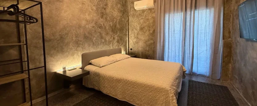 Central luxury apartment