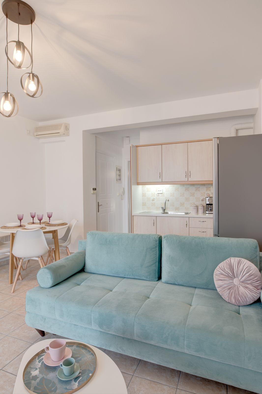 wave-2-seaside-apt-ninezerotwo_10