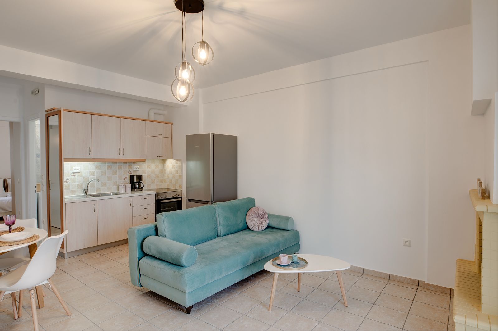 wave-2-seaside-apt-ninezerotwo_23