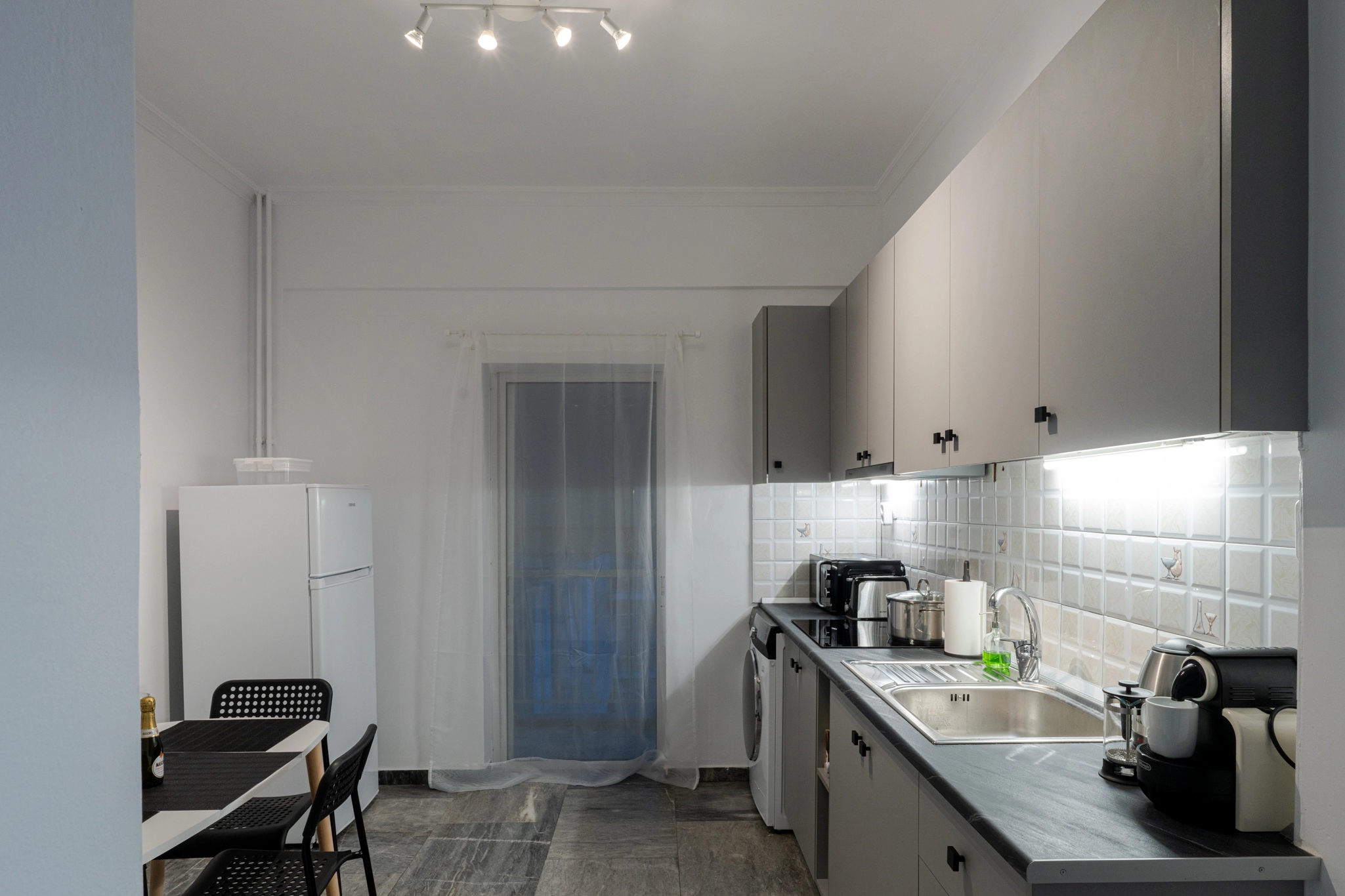 central-elegant-flat-ninezerotwo_09