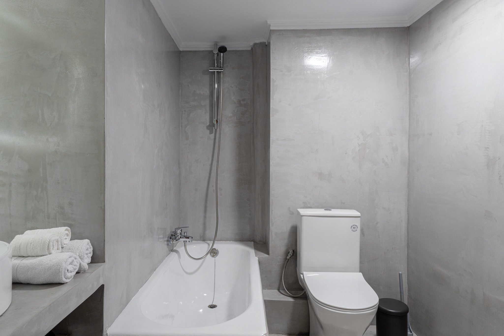 central-elegant-flat-ninezerotwo_17