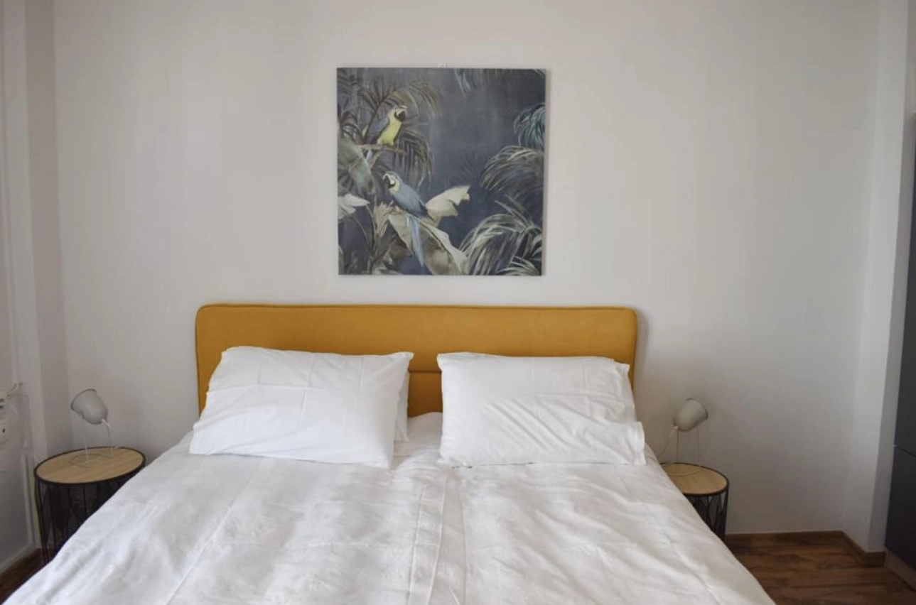 modern-cozy-flat-ninezerotwo_05